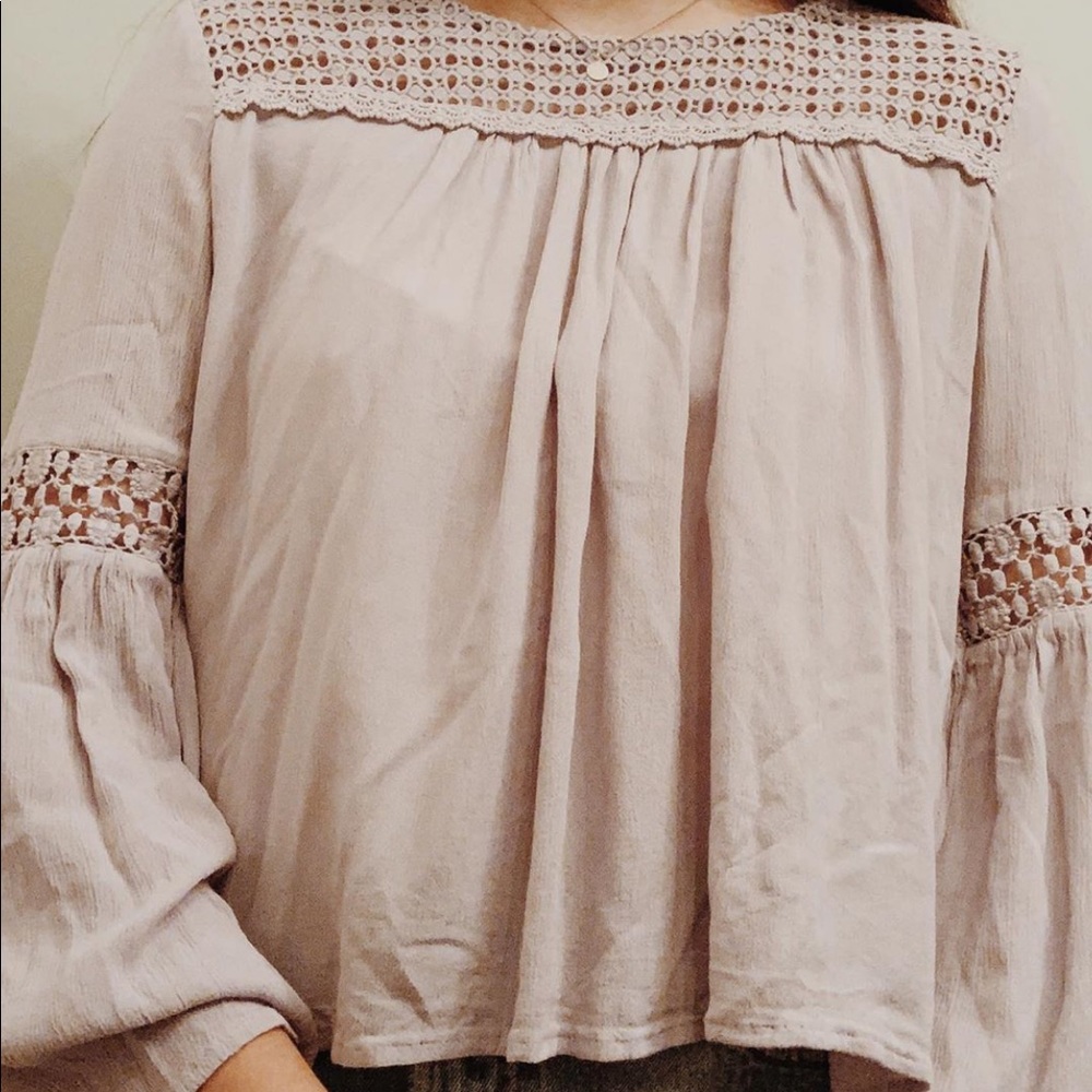 Grey Flowy Long Sleevd